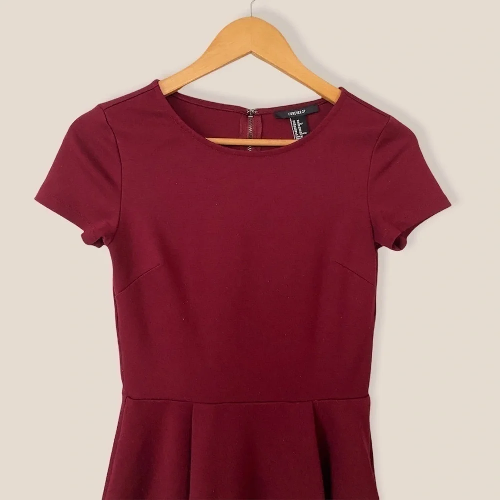 F21 Burgundy Peplum Short Sleeve Top - Picture 2 of 6